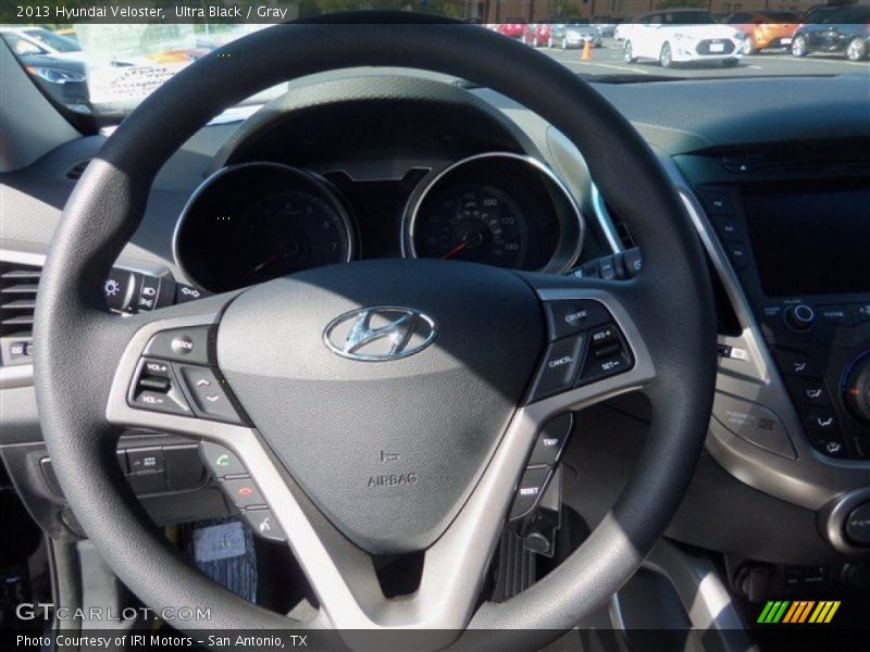 Ultra Black / Gray 2013 Hyundai Veloster