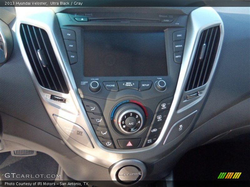 Ultra Black / Gray 2013 Hyundai Veloster