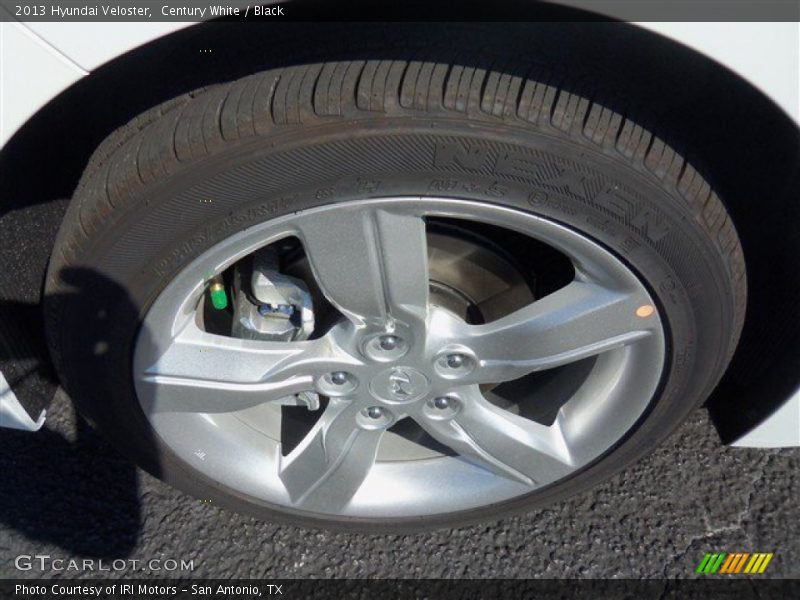 Century White / Black 2013 Hyundai Veloster