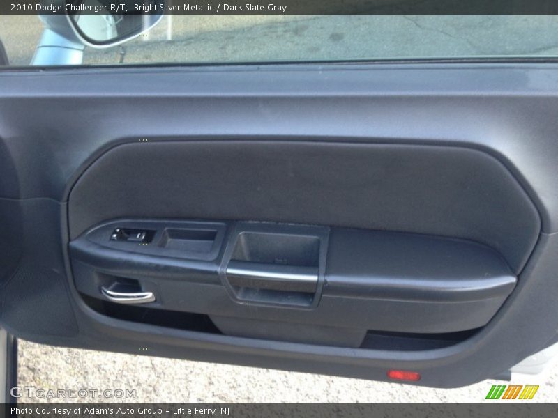 Bright Silver Metallic / Dark Slate Gray 2010 Dodge Challenger R/T