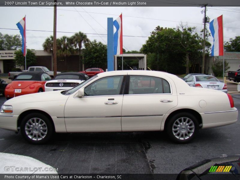 White Chocolate Tri-Coat / Medium Light Stone 2007 Lincoln Town Car Signature