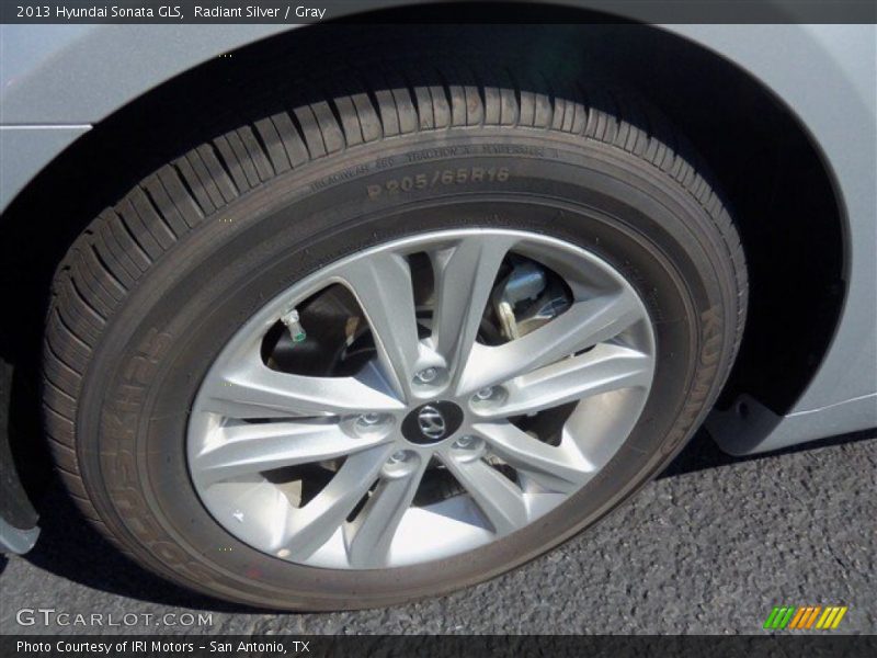 Radiant Silver / Gray 2013 Hyundai Sonata GLS