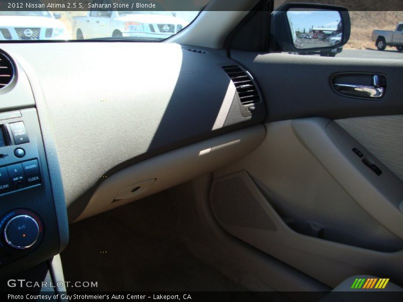 Saharan Stone / Blonde 2012 Nissan Altima 2.5 S