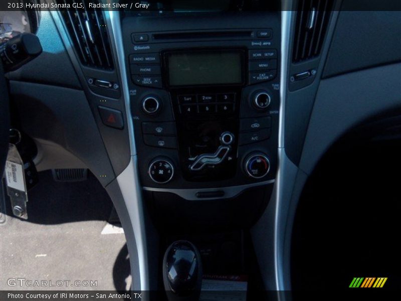 Radiant Silver / Gray 2013 Hyundai Sonata GLS