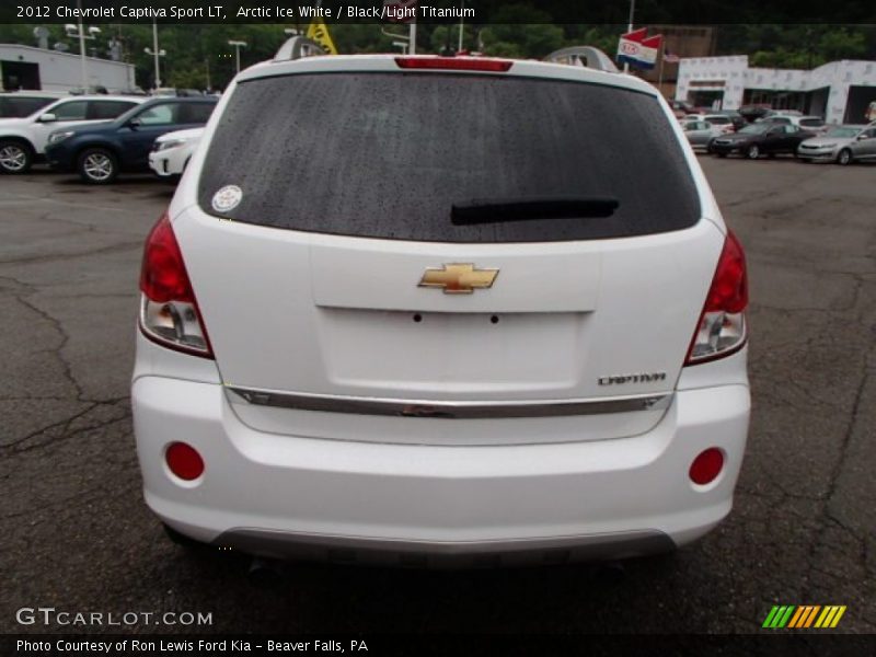 Arctic Ice White / Black/Light Titanium 2012 Chevrolet Captiva Sport LT