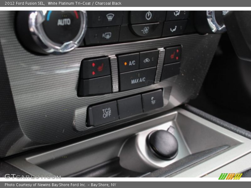 White Platinum Tri-Coat / Charcoal Black 2012 Ford Fusion SEL