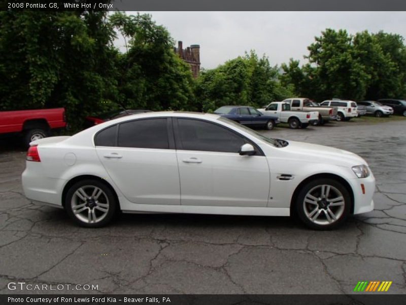 White Hot / Onyx 2008 Pontiac G8