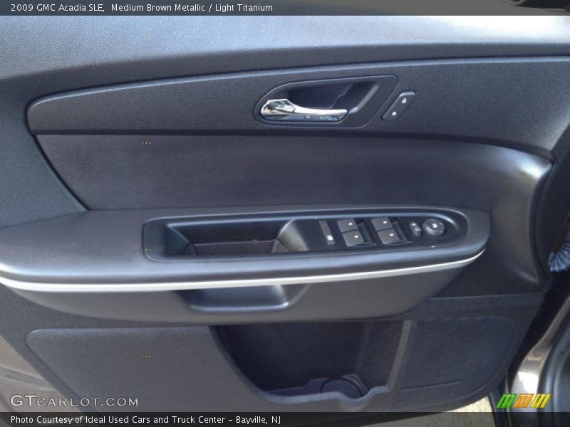 Medium Brown Metallic / Light Titanium 2009 GMC Acadia SLE