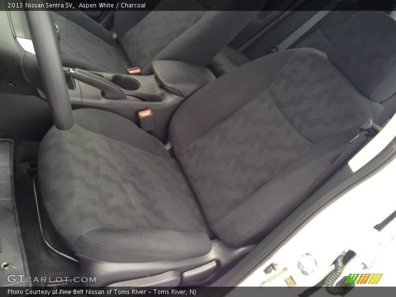 Aspen White / Charcoal 2013 Nissan Sentra SV