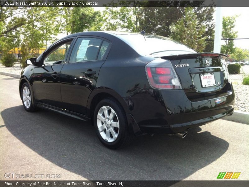 Super Black / Charcoal 2012 Nissan Sentra 2.0 SR