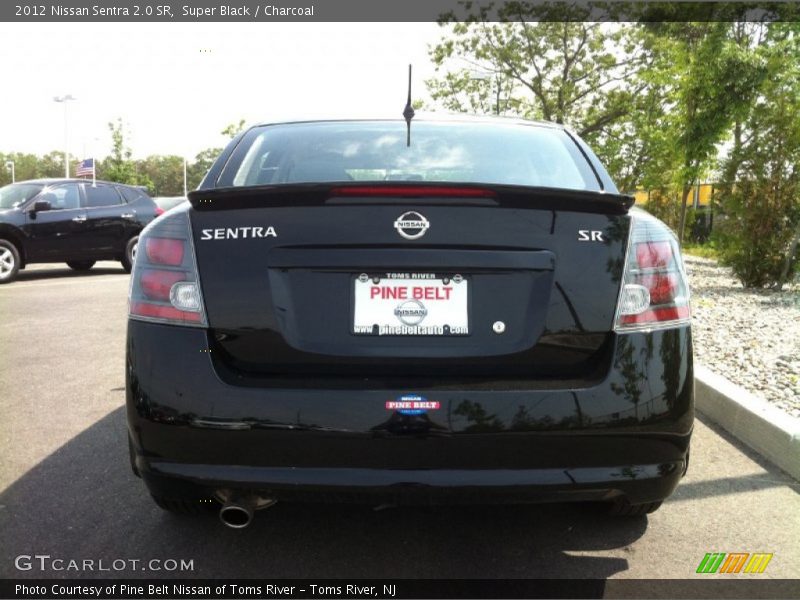 Super Black / Charcoal 2012 Nissan Sentra 2.0 SR