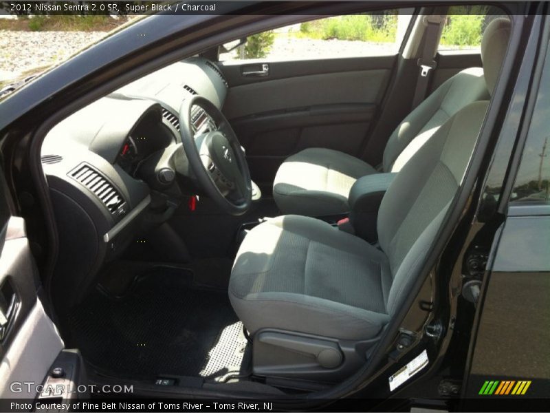 Super Black / Charcoal 2012 Nissan Sentra 2.0 SR