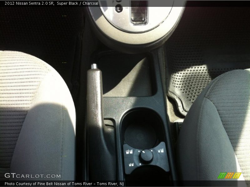 Super Black / Charcoal 2012 Nissan Sentra 2.0 SR