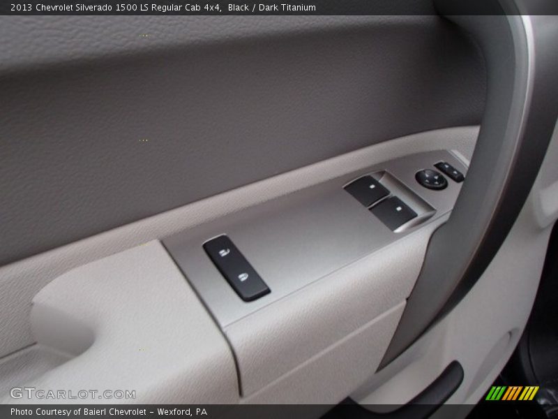 Black / Dark Titanium 2013 Chevrolet Silverado 1500 LS Regular Cab 4x4