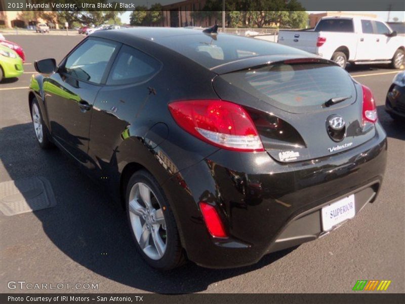 Ultra Black / Black 2013 Hyundai Veloster