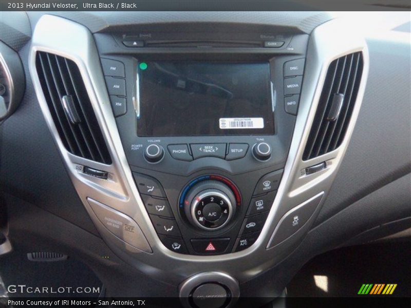Ultra Black / Black 2013 Hyundai Veloster