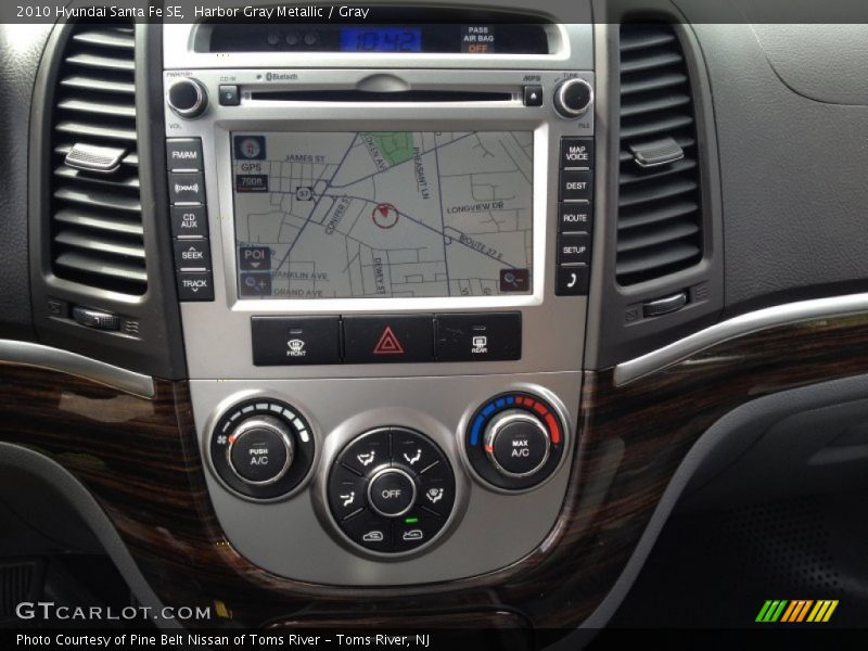 Harbor Gray Metallic / Gray 2010 Hyundai Santa Fe SE