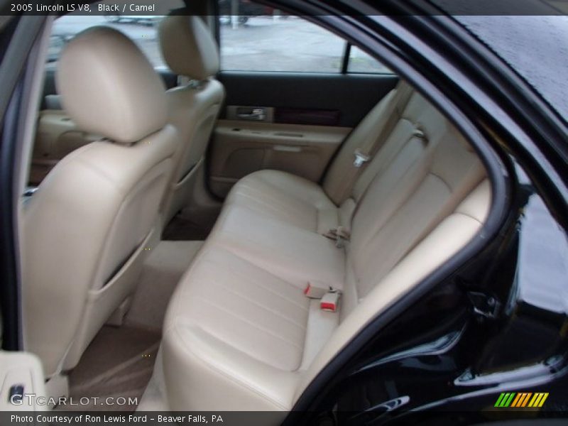 Black / Camel 2005 Lincoln LS V8