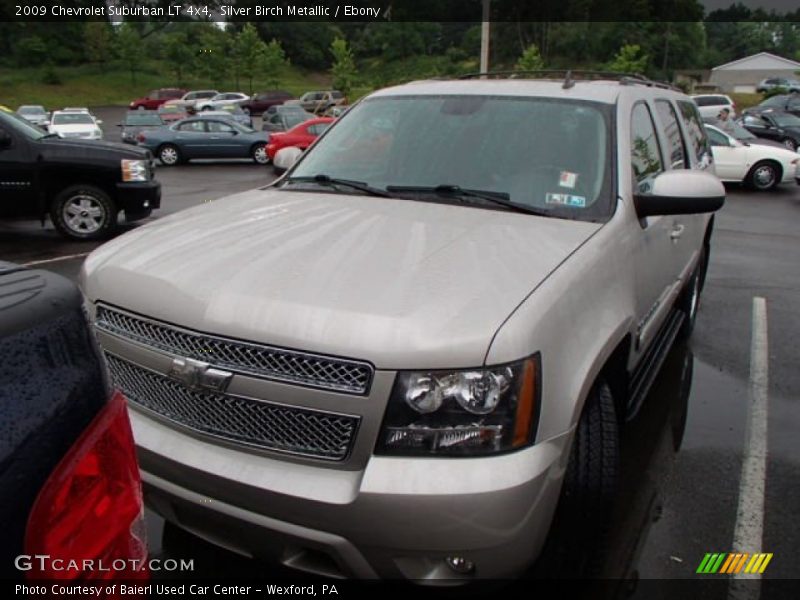 Silver Birch Metallic / Ebony 2009 Chevrolet Suburban LT 4x4