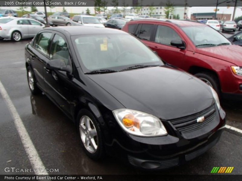 Black / Gray 2005 Chevrolet Cobalt LS Sedan