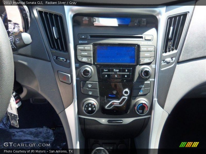 Radiant Silver / Gray 2013 Hyundai Sonata GLS