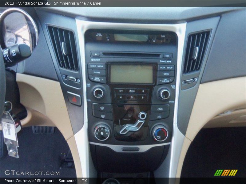 Shimmering White / Camel 2013 Hyundai Sonata GLS