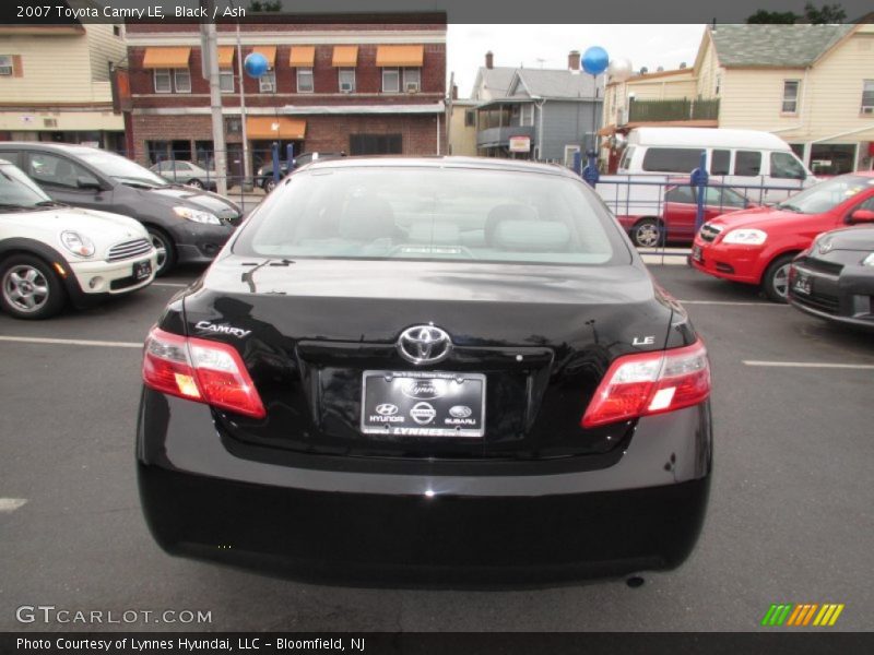 Black / Ash 2007 Toyota Camry LE