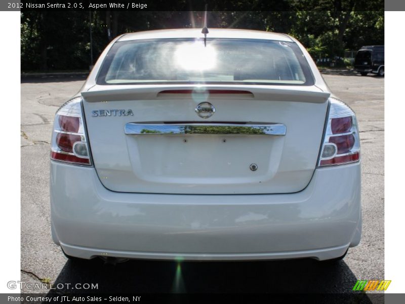 Aspen White / Beige 2012 Nissan Sentra 2.0 S