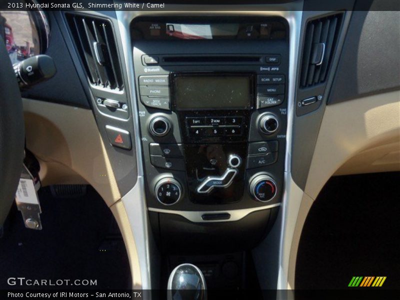 Shimmering White / Camel 2013 Hyundai Sonata GLS