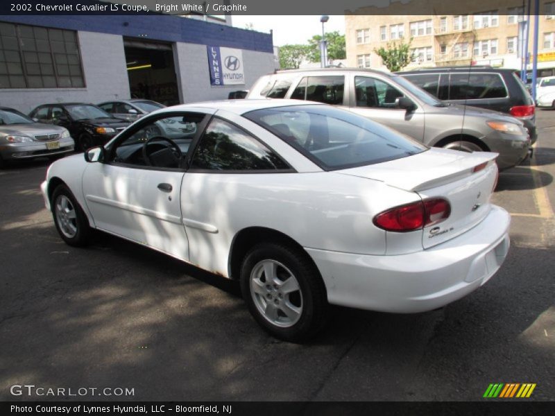 Bright White / Graphite 2002 Chevrolet Cavalier LS Coupe