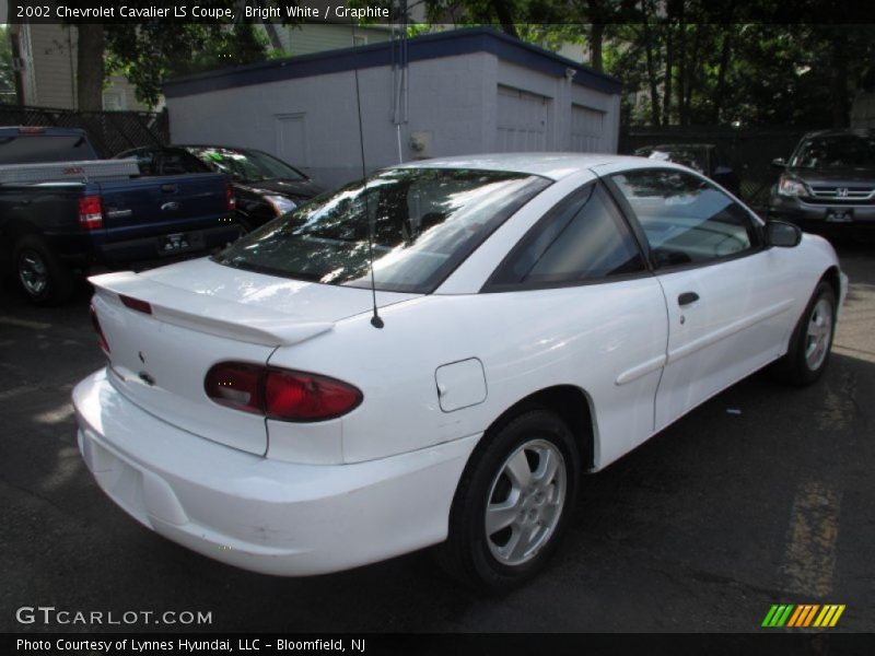 Bright White / Graphite 2002 Chevrolet Cavalier LS Coupe
