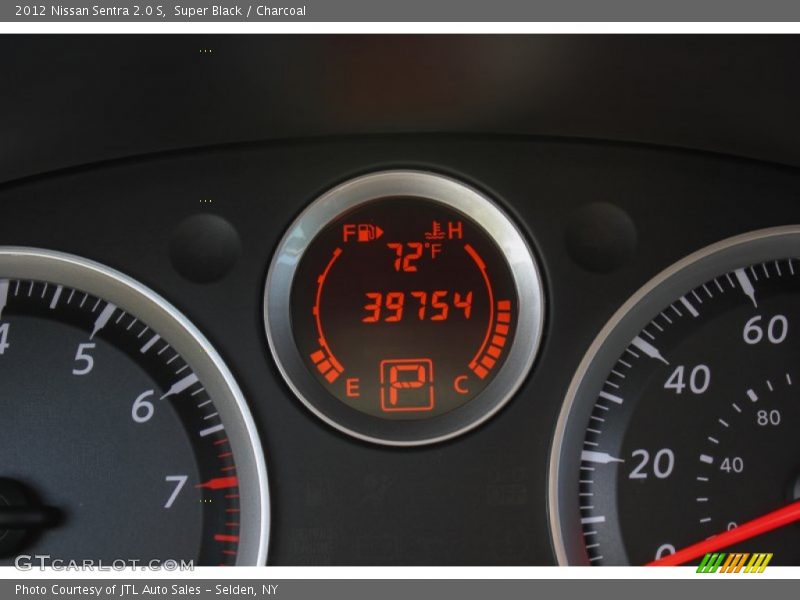 Super Black / Charcoal 2012 Nissan Sentra 2.0 S