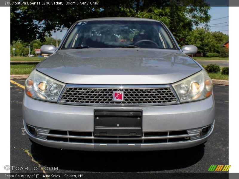 Bright Silver / Gray 2003 Saturn L Series L200 Sedan