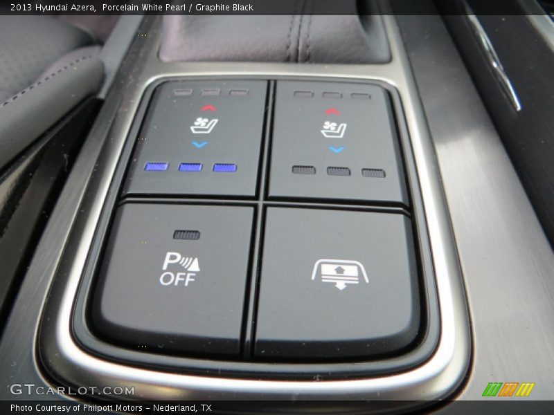 Porcelain White Pearl / Graphite Black 2013 Hyundai Azera
