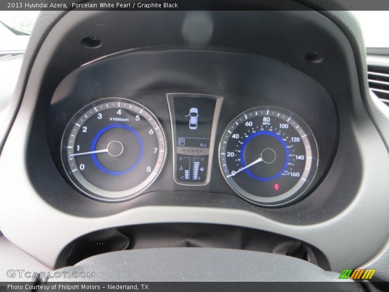 Porcelain White Pearl / Graphite Black 2013 Hyundai Azera