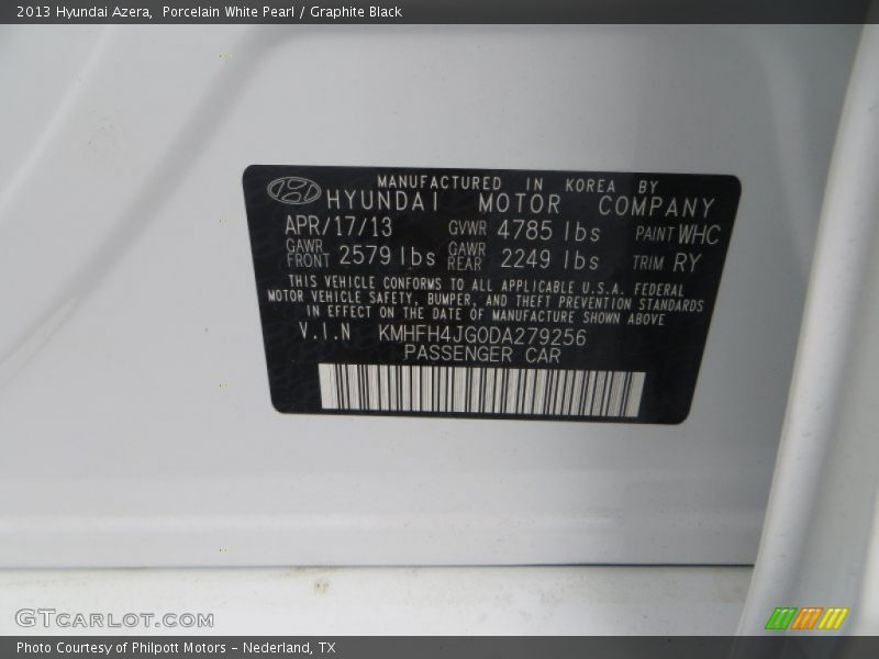 Porcelain White Pearl / Graphite Black 2013 Hyundai Azera