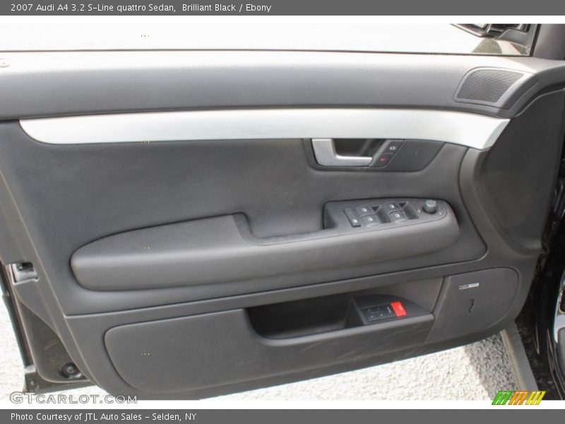 Door Panel of 2007 A4 3.2 S-Line quattro Sedan