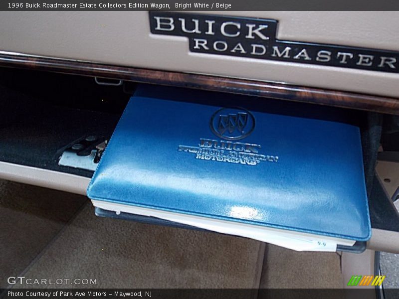 Bright White / Beige 1996 Buick Roadmaster Estate Collectors Edition Wagon