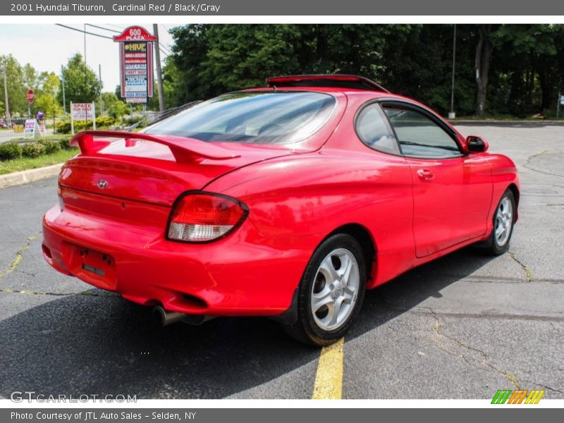 Cardinal Red / Black/Gray 2001 Hyundai Tiburon