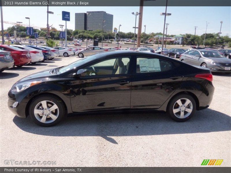 Midnight Black / Beige 2013 Hyundai Elantra GLS