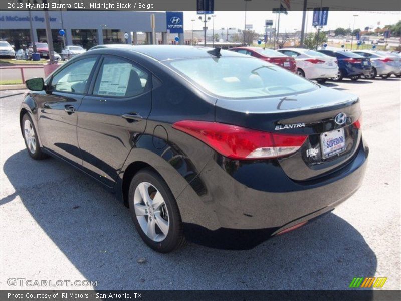 Midnight Black / Beige 2013 Hyundai Elantra GLS
