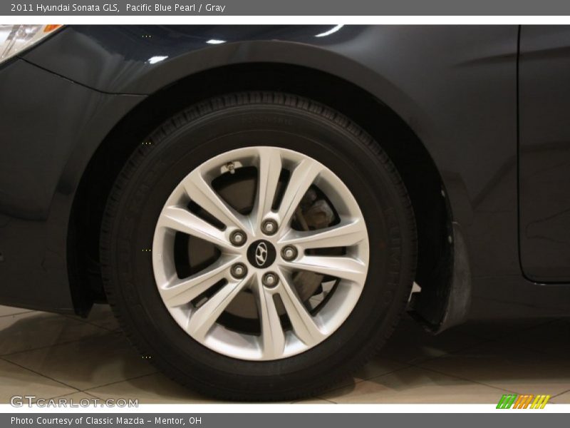 Pacific Blue Pearl / Gray 2011 Hyundai Sonata GLS