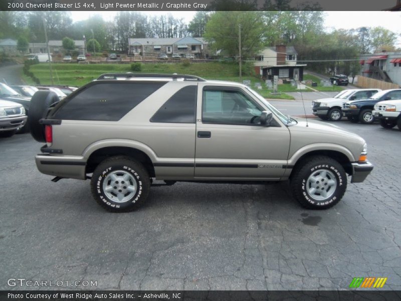 Light Pewter Metallic / Graphite Gray 2000 Chevrolet Blazer LS 4x4