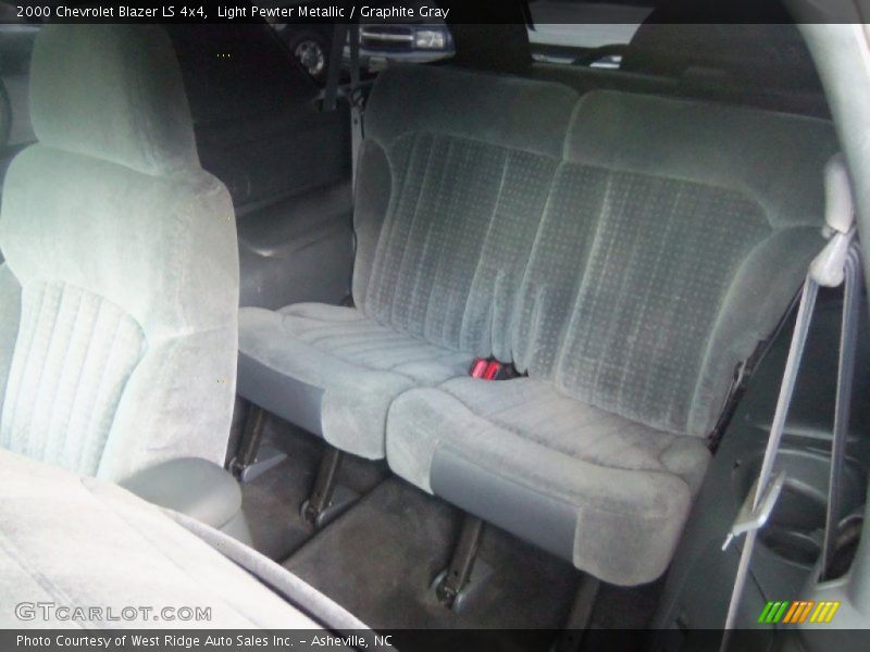 Light Pewter Metallic / Graphite Gray 2000 Chevrolet Blazer LS 4x4