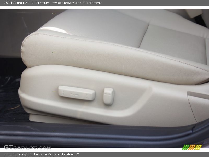 Controls of 2014 ILX 2.0L Premium
