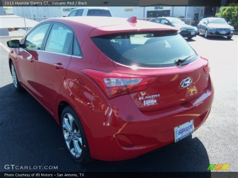 Volcanic Red / Black 2013 Hyundai Elantra GT