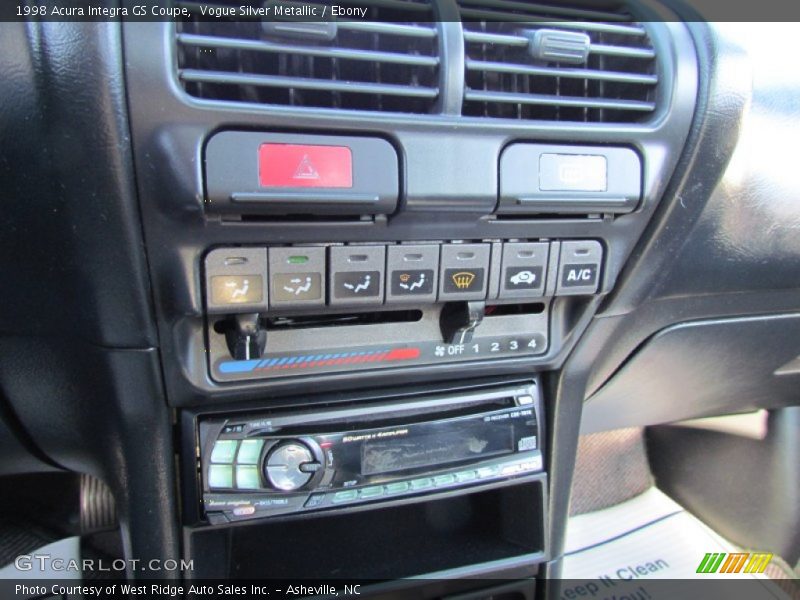 Vogue Silver Metallic / Ebony 1998 Acura Integra GS Coupe