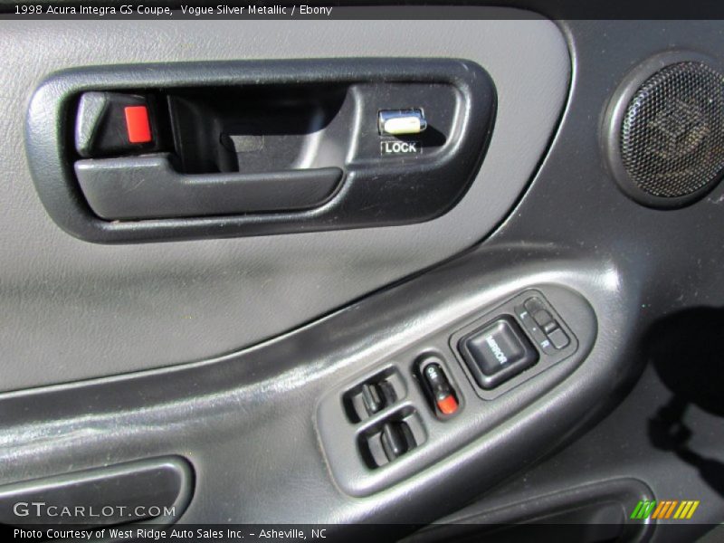 Controls of 1998 Integra GS Coupe