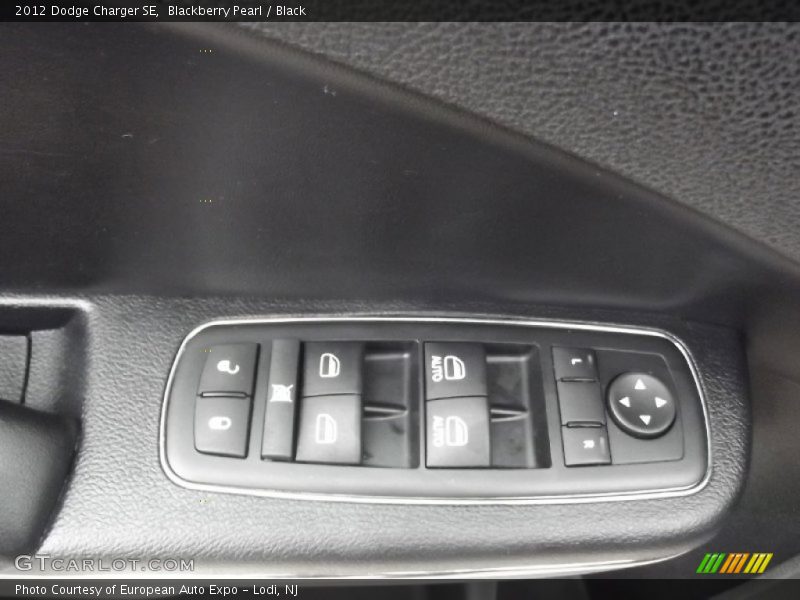 Blackberry Pearl / Black 2012 Dodge Charger SE