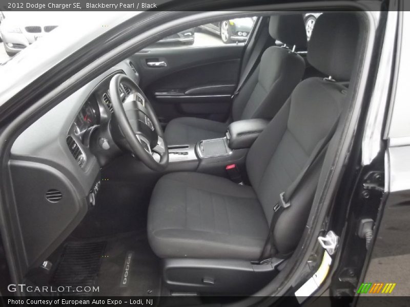 Blackberry Pearl / Black 2012 Dodge Charger SE